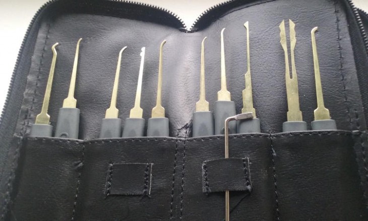 lock-picking-04