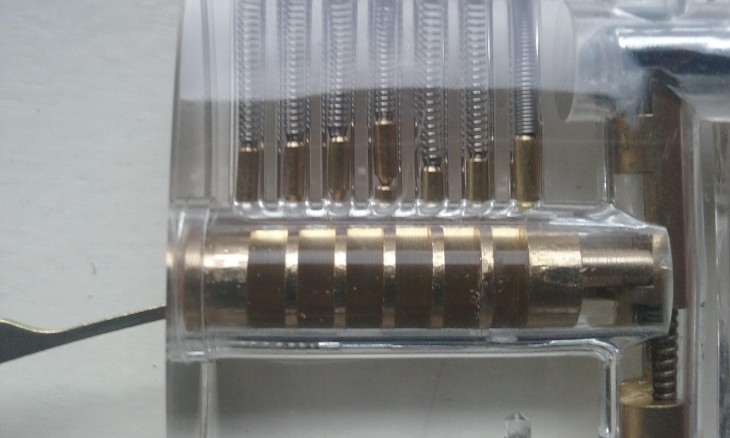 lock-picking-10