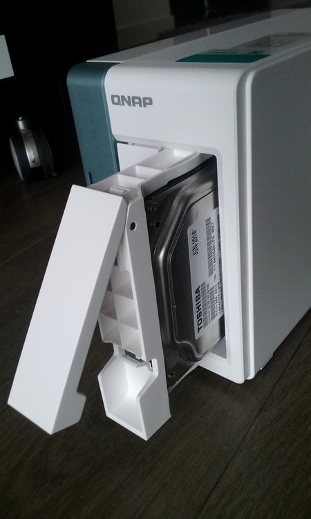 qnap-ts251a-11