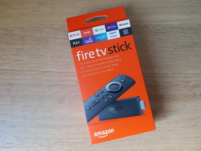 Test Fire TV Stick (avec Alexa) : la clé HDMI pour le streaming, by