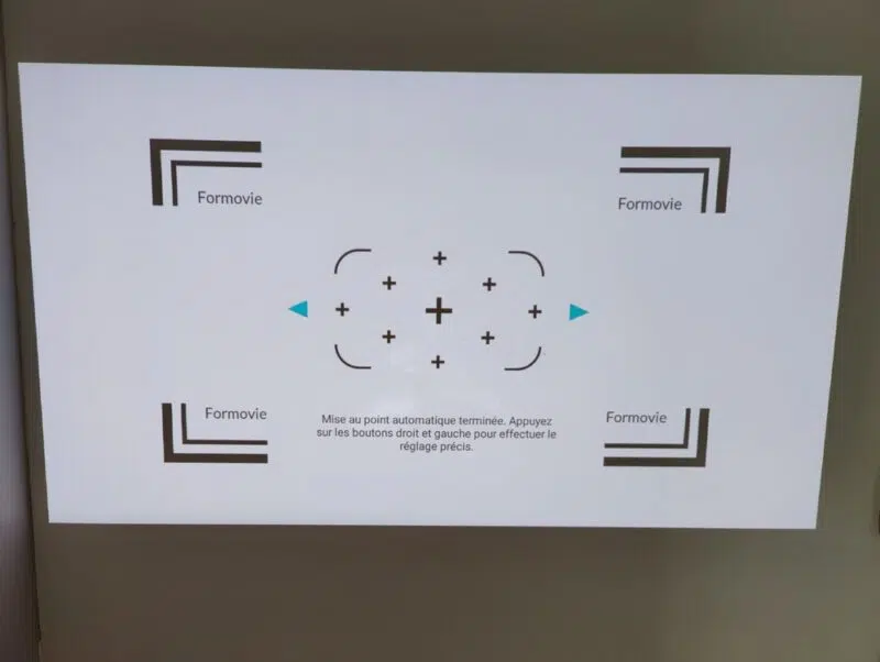 Formovie DICE - Auto focus