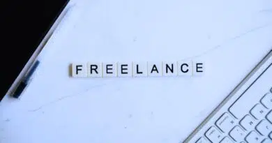 Pourquoi et commencer trouver un freelance informatique