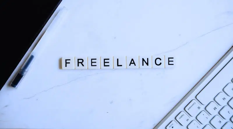 Pourquoi et commencer trouver un freelance informatique